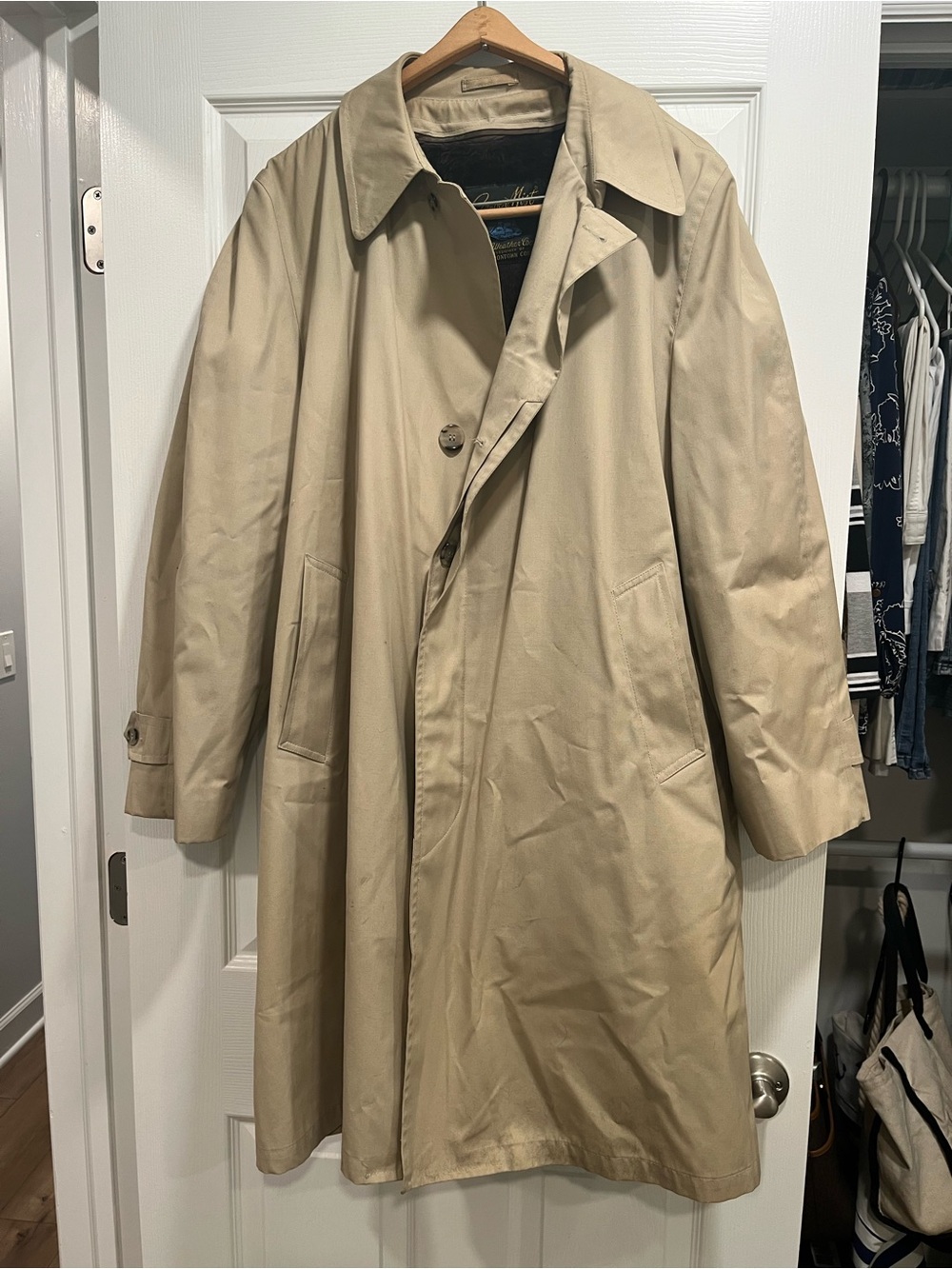 Men's Beige Classic Single-Breasted Trench Coat